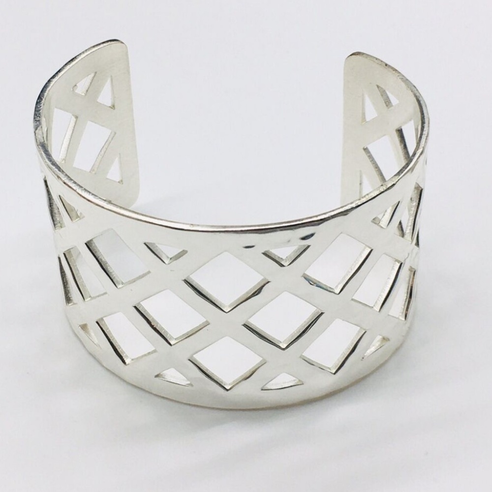 Rustic Cuff Silver Accent Decor With Intricate La… - image 1